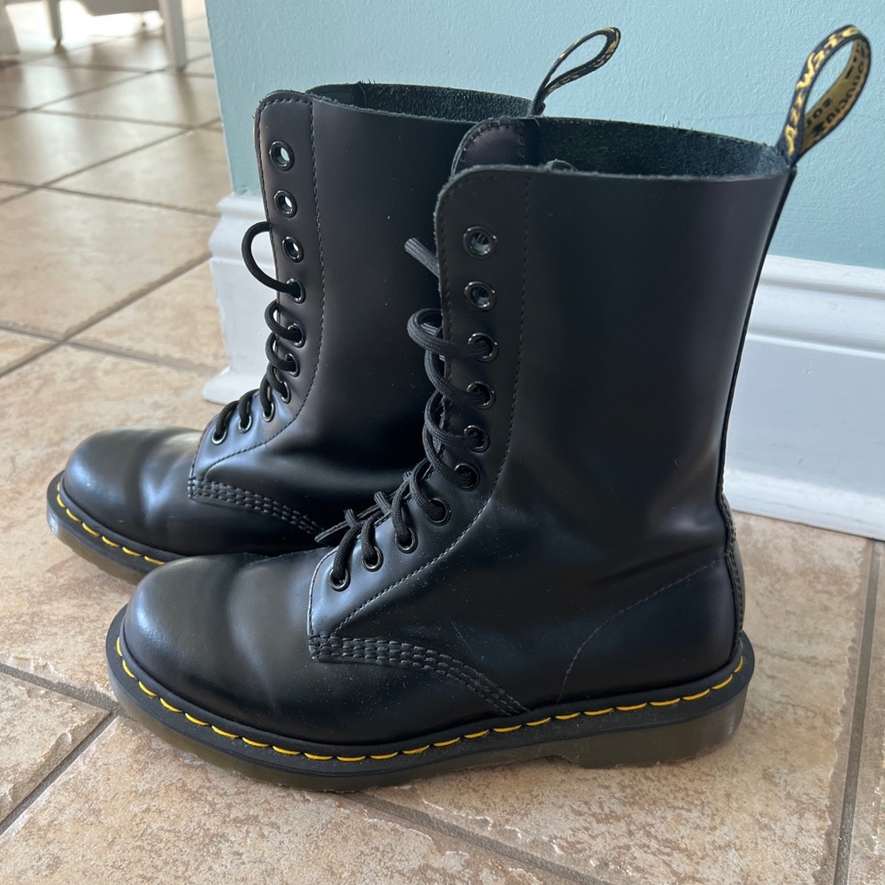 Doc Martens Black Boots